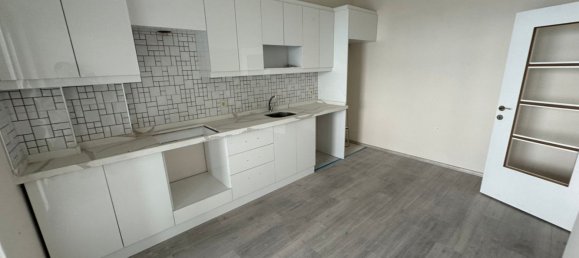 4 bedrooms Property in Trabzon, Turkey No. 22681 9