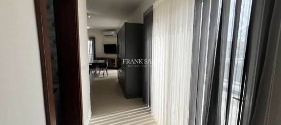 1 غرف نوم بانتهاوس في Luqa, Malta رقم 8161 6