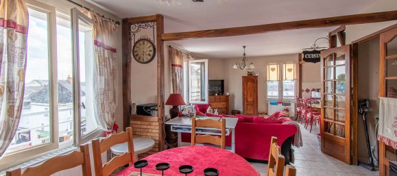 3 chambres Appartement à Vierzon, France No. 230687 2