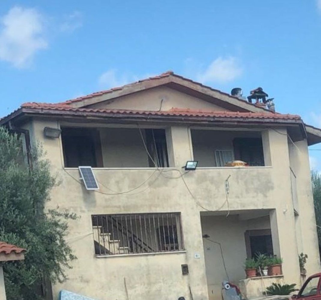 13 rooms House in Velletri, Italy No. 119819