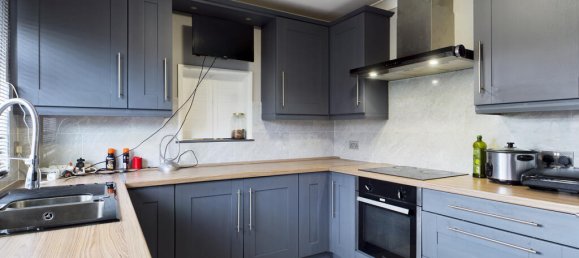 4 bedrooms House in Dartford, United Kingdom No. 10621 36