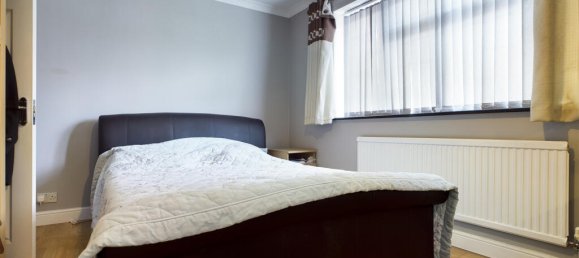 4 bedrooms House in Dartford, United Kingdom No. 10621 39