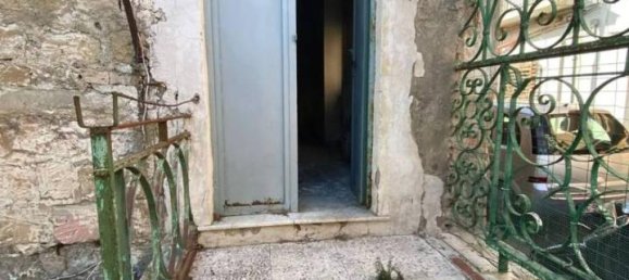 5 rooms Apartment in Nocera Inferiore, Italy No. 165988 13
