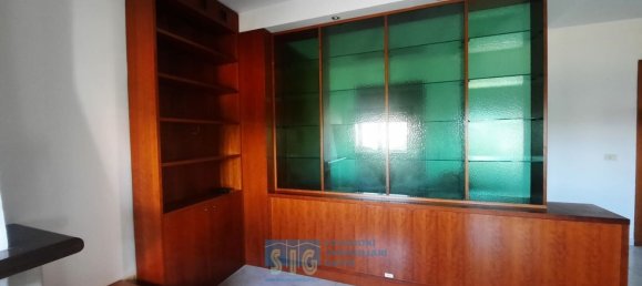 4 rooms Apartment in Latina, Italy No. 283457 8