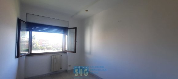 4 rooms Apartment in Latina, Italy No. 283457 15