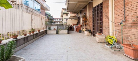 3غرفة شقة في Rome, Italy رقم 31800 3