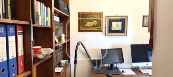 Apartamento de 4 dormitorios en Rome, Italy No. 330841 16