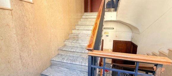 1 bedroom Apartment in Naples, Italy No. 313536 5