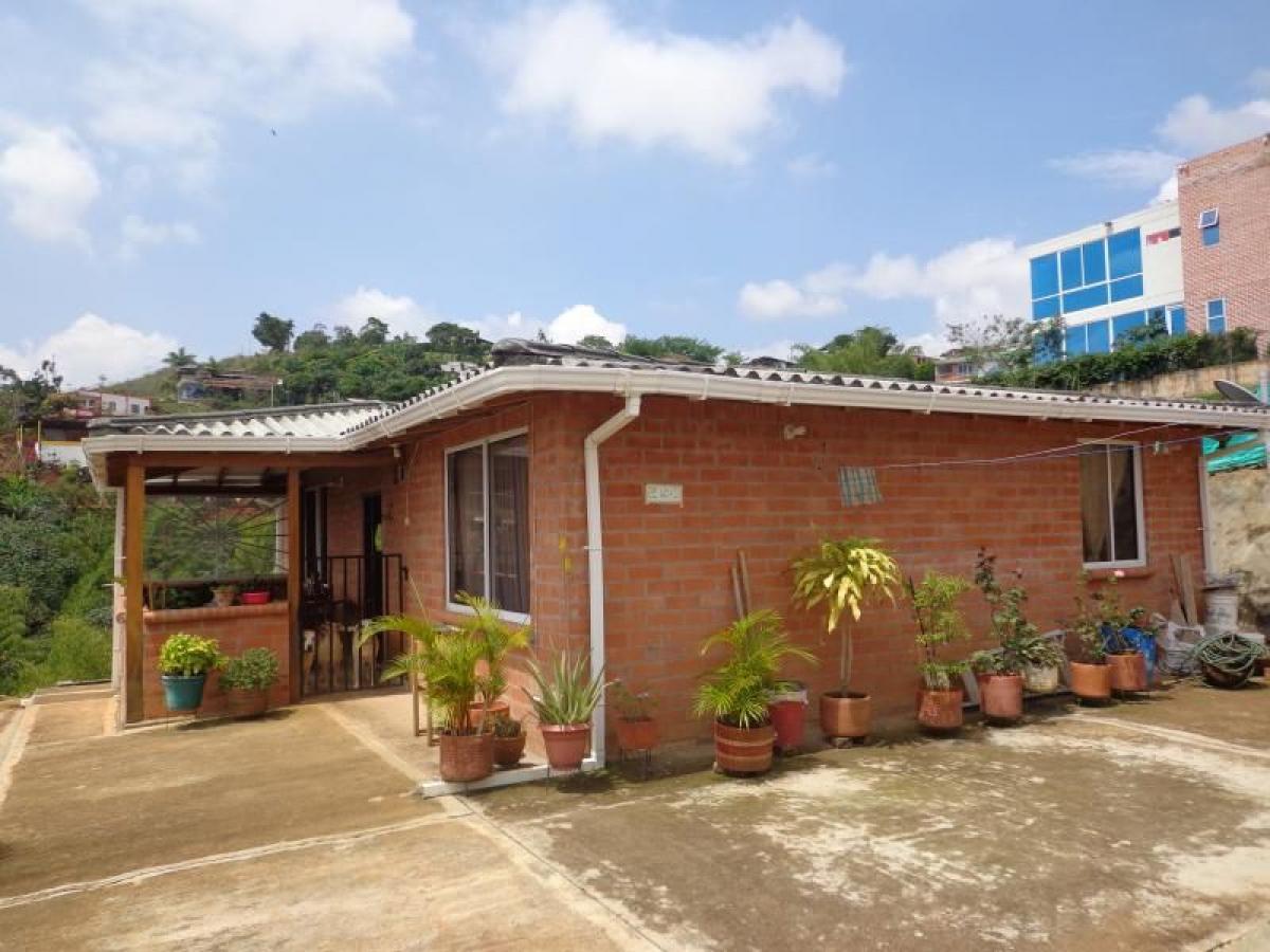 3 غرف نوم منزل في Valle del Cauca, Colombia رقم 2540