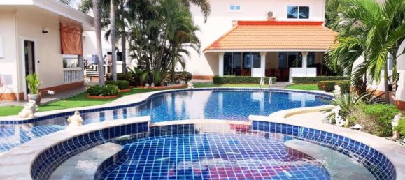 Café/restaurante de 7 dormitorios en Pattaya, Thailand No. 4931 4