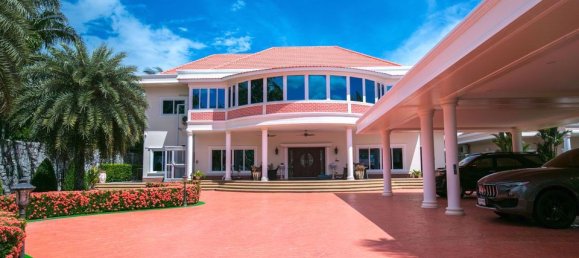 Café/restaurante de 7 dormitorios en Pattaya, Thailand No. 4931 2