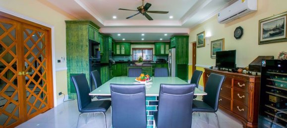 Café/restaurante de 7 dormitorios en Pattaya, Thailand No. 4931 15