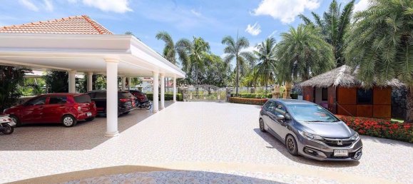 Café/restaurante de 7 dormitorios en Pattaya, Thailand No. 4931 9