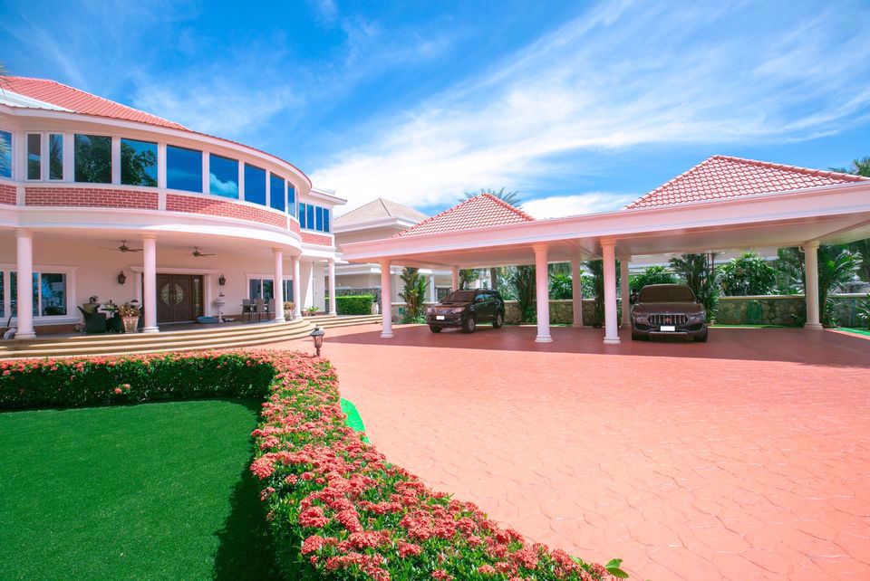 Café/restaurante de 7 dormitorios en Pattaya, Thailand No. 4931