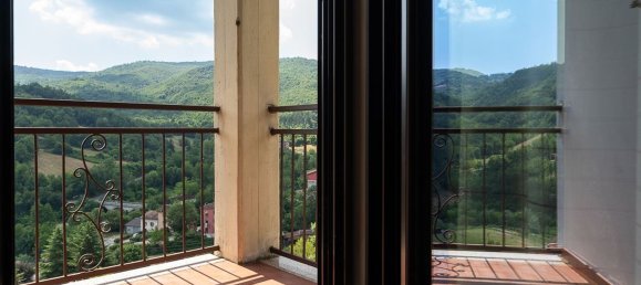 6 bedrooms House in Romagnese, Italy No. 360886 15