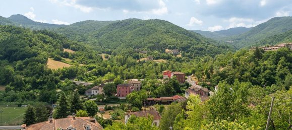 6 bedrooms House in Romagnese, Italy No. 360886 8