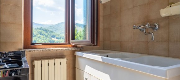 6 bedrooms House in Romagnese, Italy No. 360886 32