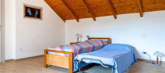 6 bedrooms House in Romagnese, Italy No. 360886 22