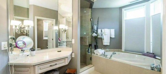 3 bedrooms Condo in Hamilton, Canada No. 1005 11