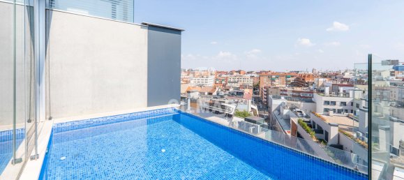 Ático de 2 dormitorios en Madrid, Spain No. 167244 24