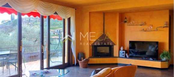 6-Zimmer Villa in Gardone Riviera, Italy, Nr. 8011 2