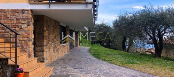 6-Zimmer Villa in Gardone Riviera, Italy, Nr. 8011 19