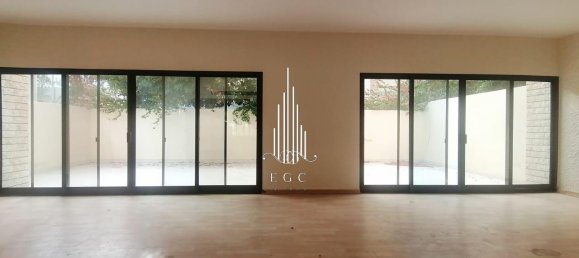 4 غرف نوم شقة في Al Khalidiya, UAE رقم 56114 4