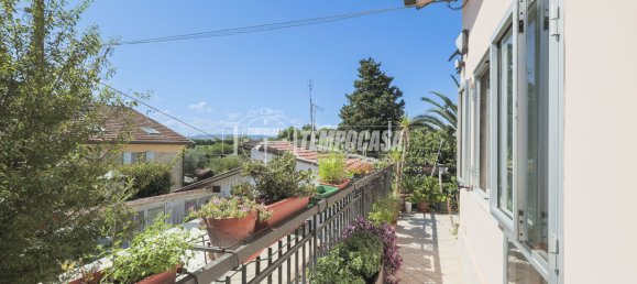 4غرفة شقة في Misano Adriatico, Italy رقم 305142 11