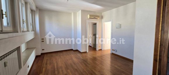 5 bedrooms Penthouse in Treviso, Italy No. 317383 3