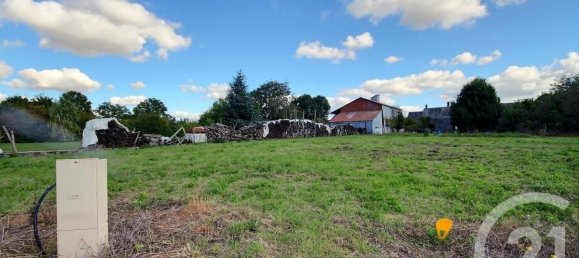 703m² Land in Seris, France No. 216165 2