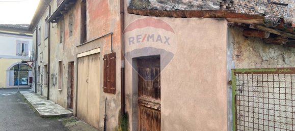 5 bedrooms House in Cadeo, Italy No. 358204 14