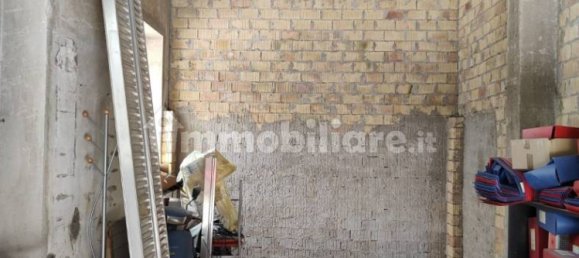 34m² Warehouse in Grottammare, Italy No. 292413 6