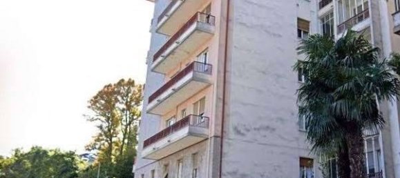 Apartamento de 4 divisões em Varese, Italy N.º 202208 13