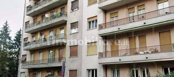 Apartamento de 4 divisões em Varese, Italy N.º 202208 12