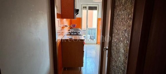3 rooms Apartment in Avezzano, Italy No. 110607 3
