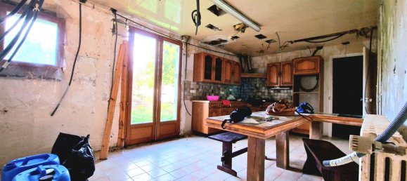 3 bedrooms House in Chalautre-la-Grande, France No. 188051 5