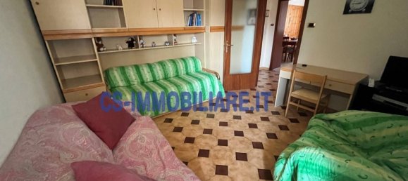 4 chambres Appartement à Potenza, Italy No. 315945 2