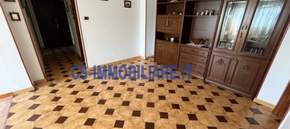 4 chambres Appartement à Potenza, Italy No. 315945 4