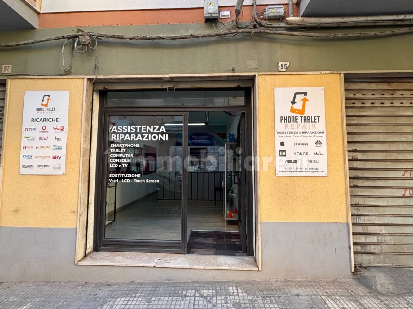 2 rooms Commercial property in Caltanissetta, Italy No. 293436