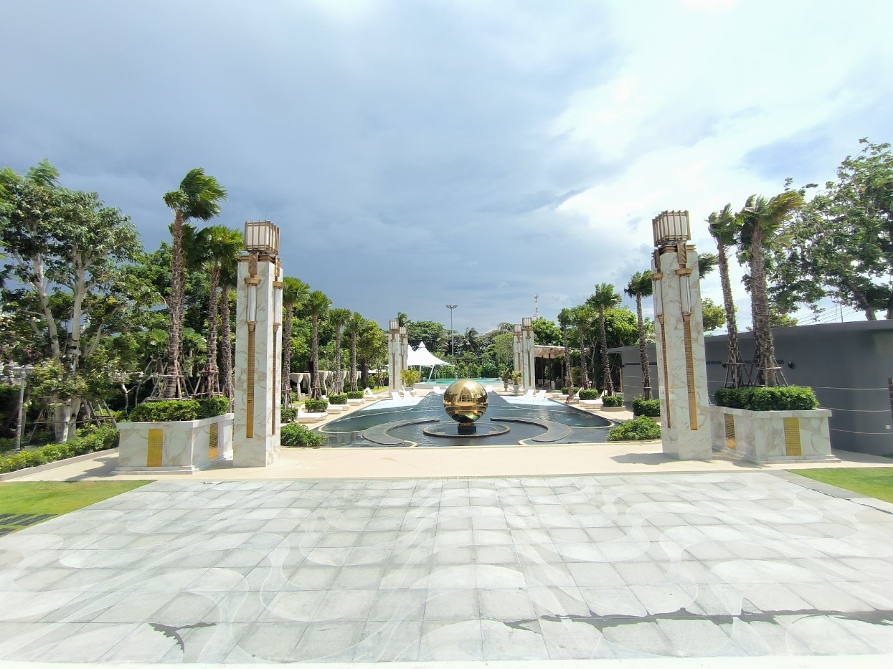 2 bedrooms Condo in Pattaya, Thailand No. 8425