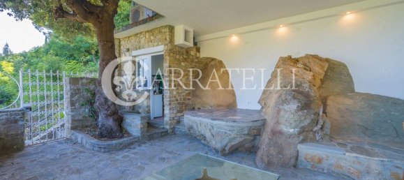 4 bedrooms Apartment in Florence, Italy No. 302704 32