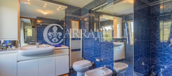 4 bedrooms Apartment in Florence, Italy No. 302704 47