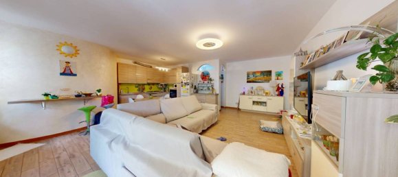 2 bedrooms Apartment in Malnate, Italy No. 265496 15