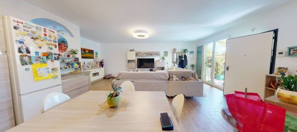 2 bedrooms Apartment in Malnate, Italy No. 265496 8