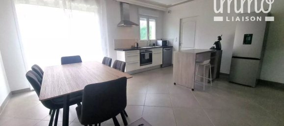 Casa de 4 dormitorios en Mont-pres-Chambord, France No. 220531 5