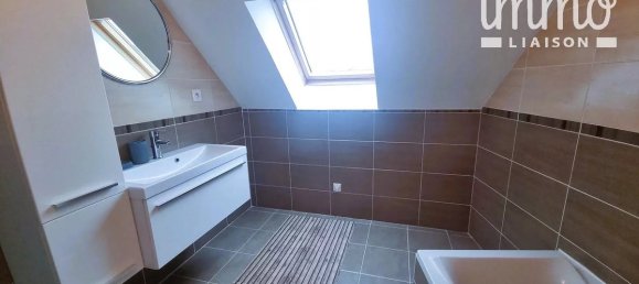 Casa de 4 dormitorios en Mont-pres-Chambord, France No. 220531 14