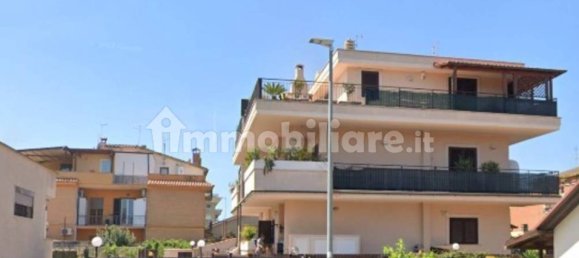 Apartamento T2 em Rome, Italy N.º 115899 4