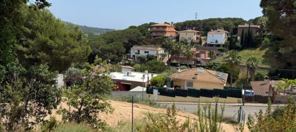 Земельный участок в Льорет-де-Мар, Испания № 158125 4