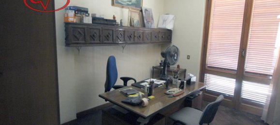 4 rooms Penthouse in San Giovanni Valdarno, Italy No. 229009 7