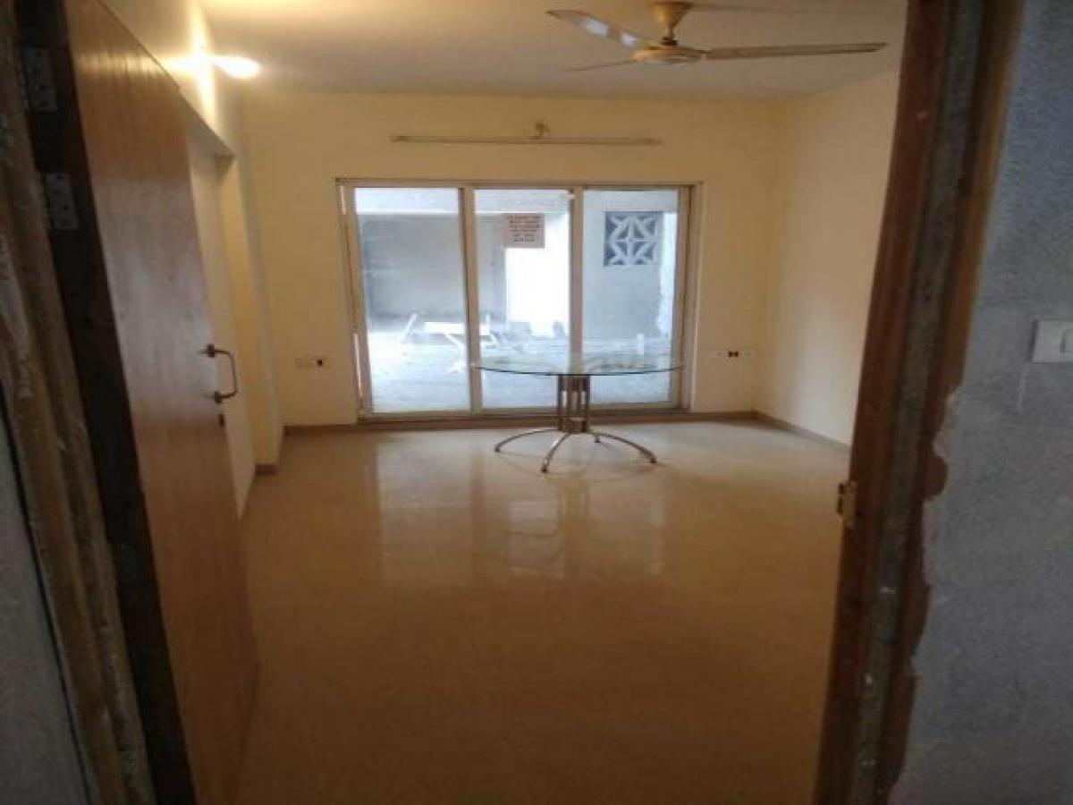 Studio in Mumbai, India No. 345